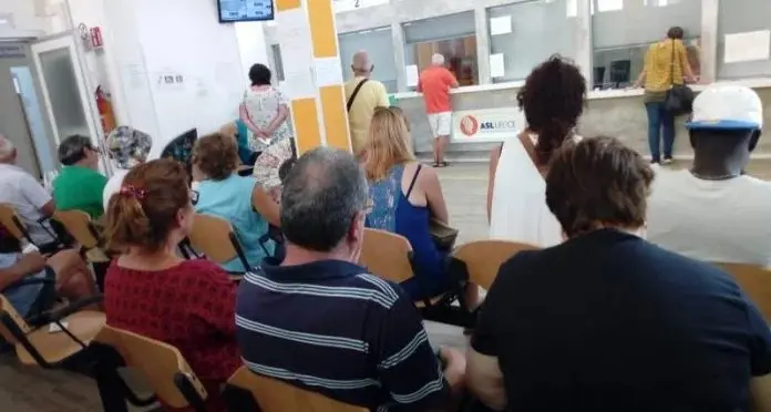 Quel beffardo circolo vizioso tra la data di visita lunghissima e l’impegnativa medica scaduta