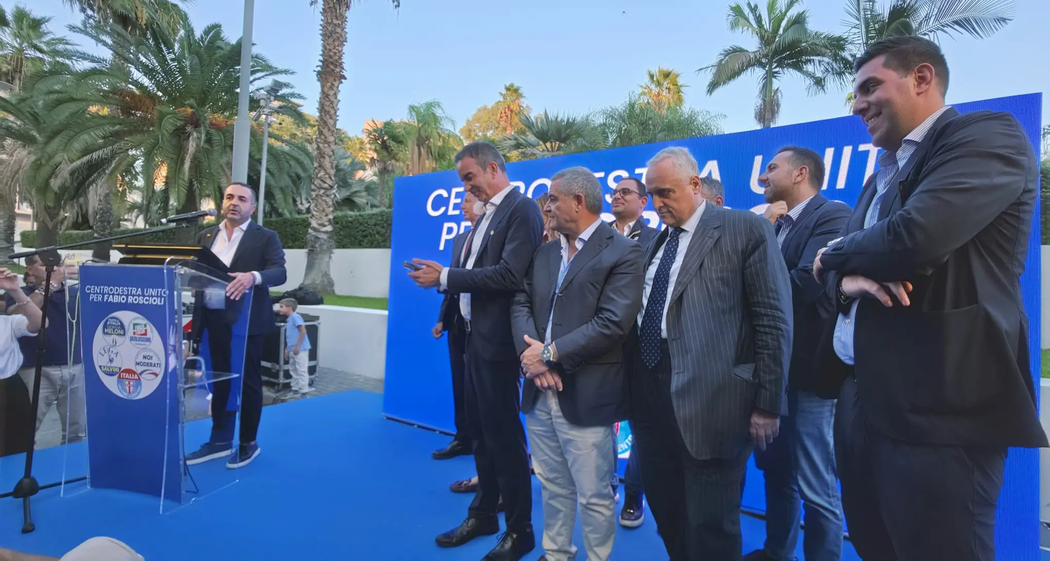 <p>Craxi: «<span style=\"color:hsl(0, 75%, 60%);\">Vannacci è un bluff</span>». E Occhiuto avverte il centrodestra: «Con lui i voti si sottraggono, vale meno di Giannetta»</p>