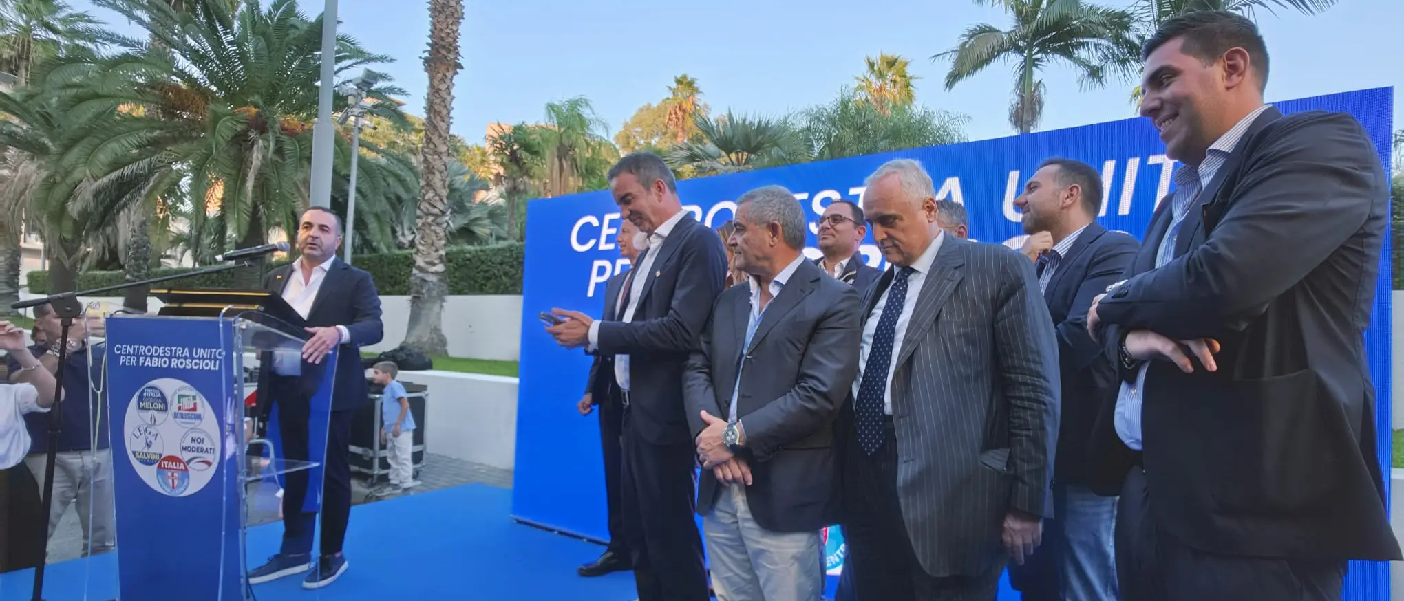 Craxi: «Vannacci è un bluff». E Occhiuto avverte il centrodestra: «Con lui i voti si sottraggono, vale meno di Giannetta»\n