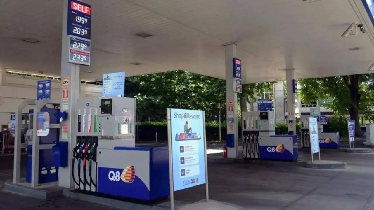 Caro carburanti, anche Q8 mette un tetto ai prezzi di benzina e diesel\n