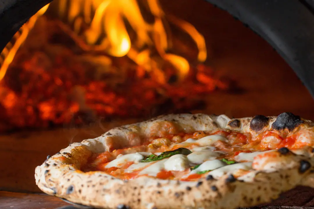 Pizza Maxima, “Bob”\u00A0di Montepaone si piazza tra le 5 migliori d’Italia e porta a casa tre titoli\n