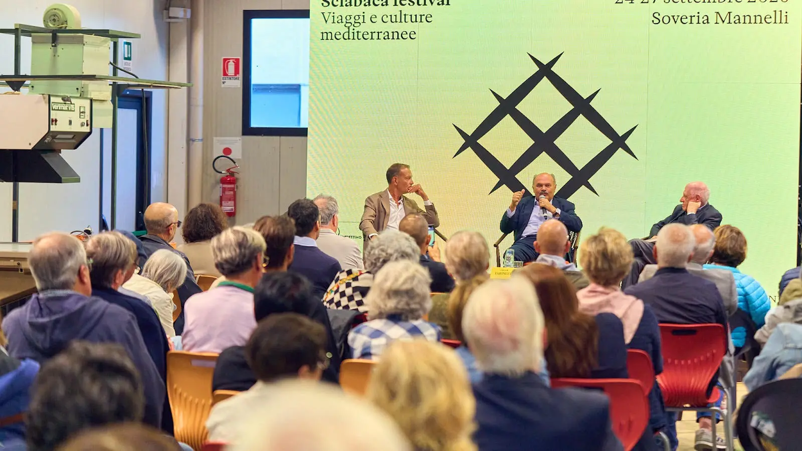 Da Sciascia a Mancuso, passando per l’AI: Sciabaca trasforma la Calabria in un laboratorio di idee\n