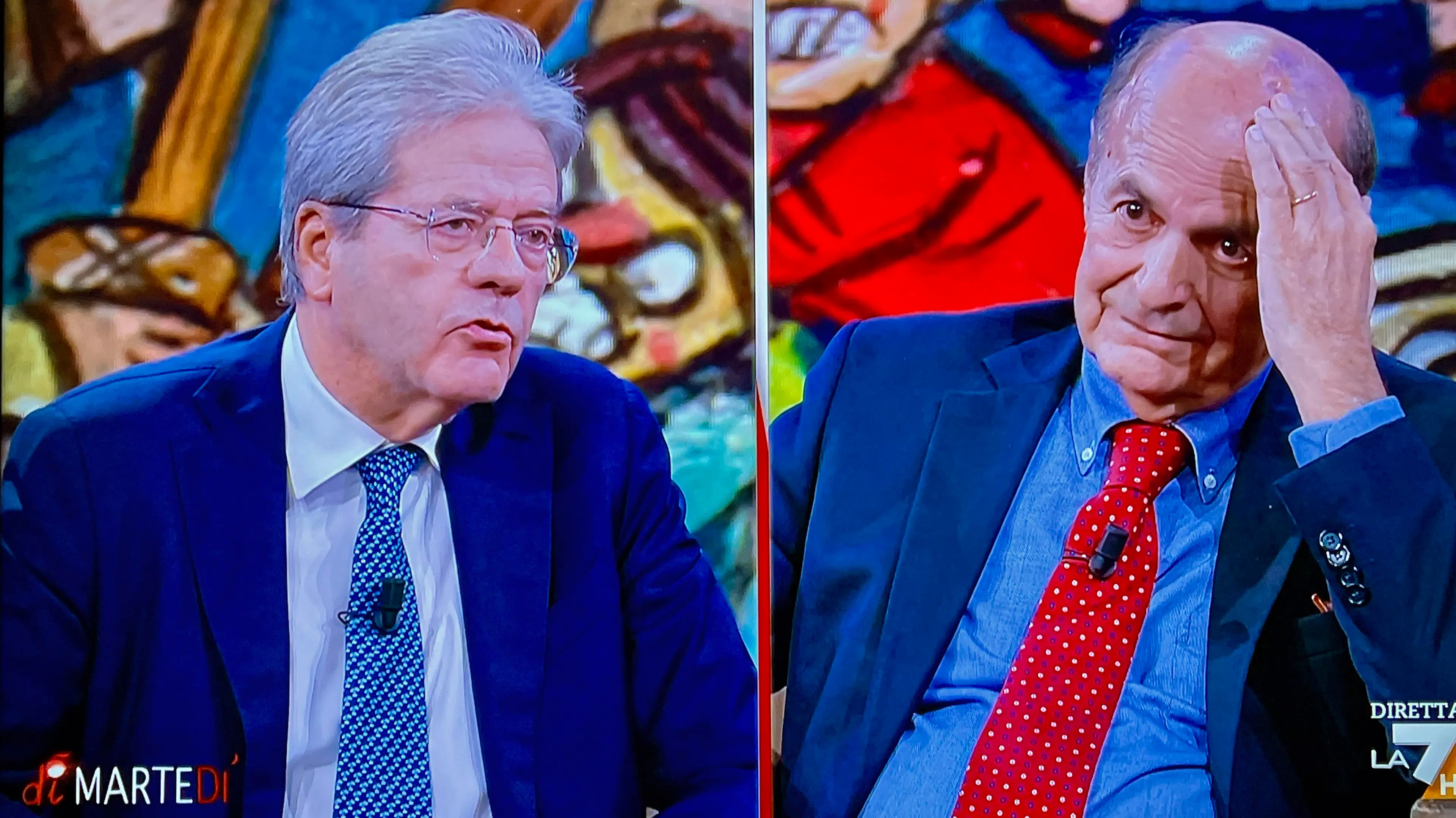Anche Gentiloni spinge\u00A0sulle primarie: «Le facessero». Bersani\u00A0«Ok, ma prima sette-otto proposte»\n