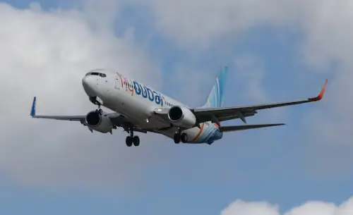 Volo Dubai-Tel Aviv lancia il codice di dirottamento e devia su Tabuk: «Lite tra i piloti»\n