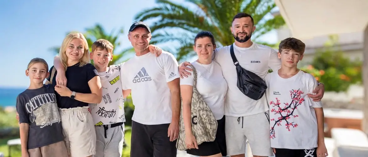 Dalla Bielorussia alla Costa dei Gelsomini, la Calabria conquista i turisti di Minsk: quindici giorni tra mare, borghi e sapori autentici\n