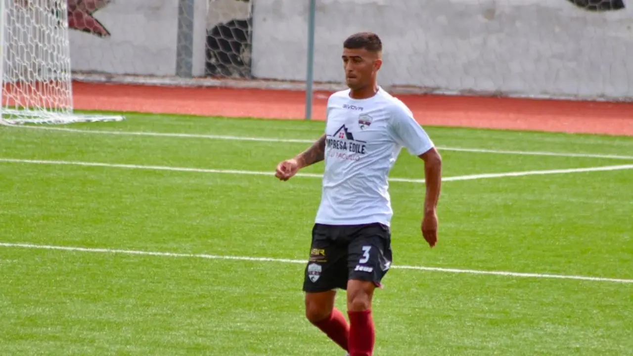 Eccellenza, Esperon suona la carica per la Virtus Rosarno: «Partenza a rilento solo per dei dettagli, questa maglia impone di vincere»\n