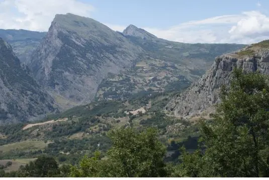 Esperienze di note, natura e cultura tra il Parco Nazionale del Pollino e Sibari\n
