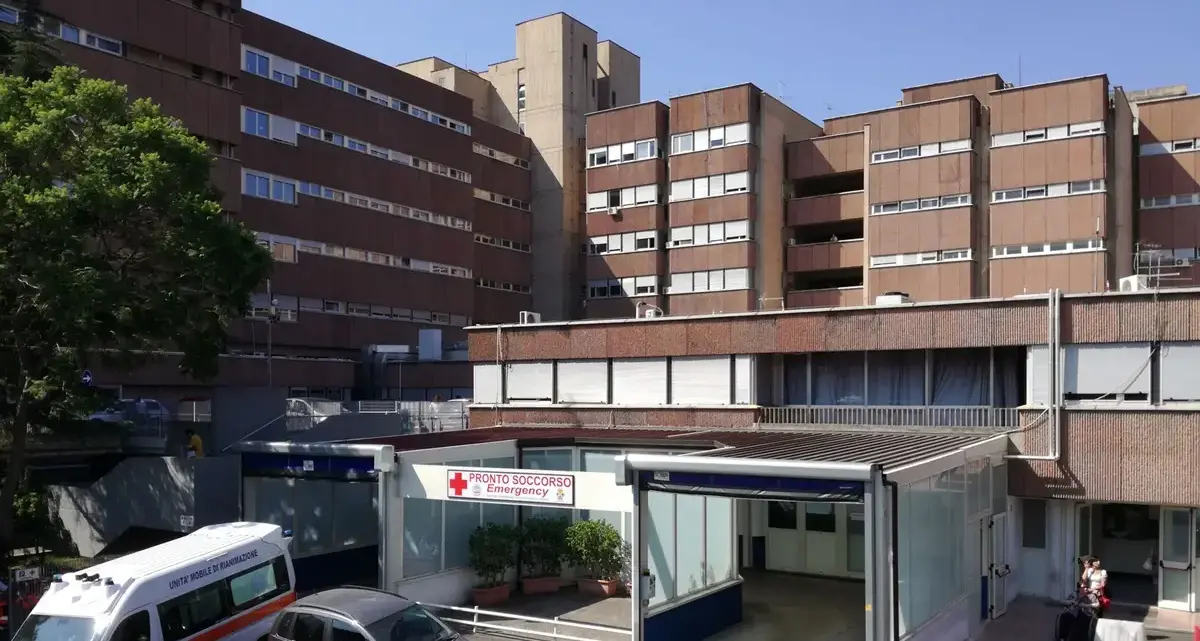 Operativo il microdeposito dell’Annunziata: antitossina botulinica trasferita rapidamente al GOM di Reggio Calabria per la cura di un paziente\n