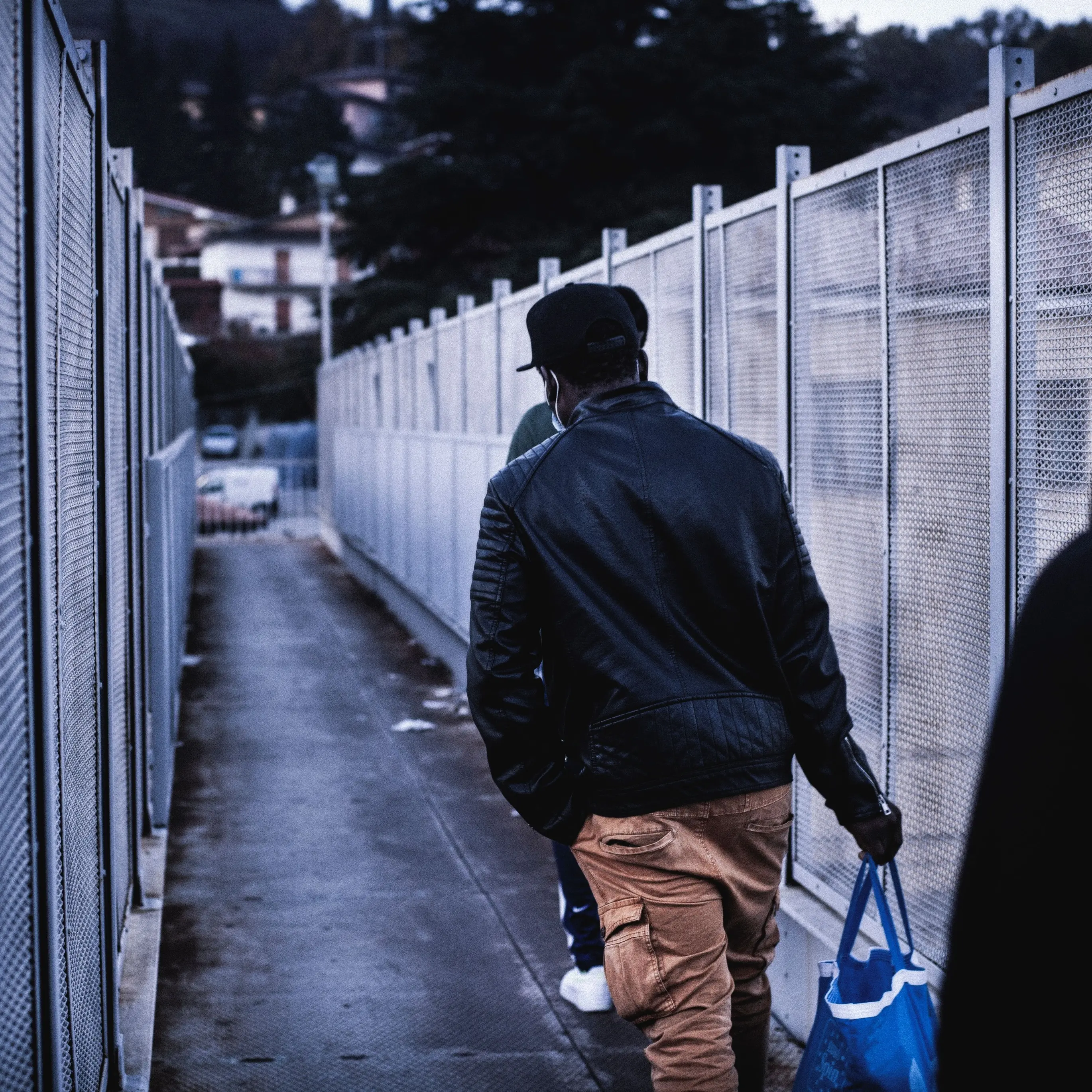 <p>Migranti, Piantedosi: «Avviate le procedure per la realizzazione di sei nuovi Cpr». Uno sarà in Calabria</p>