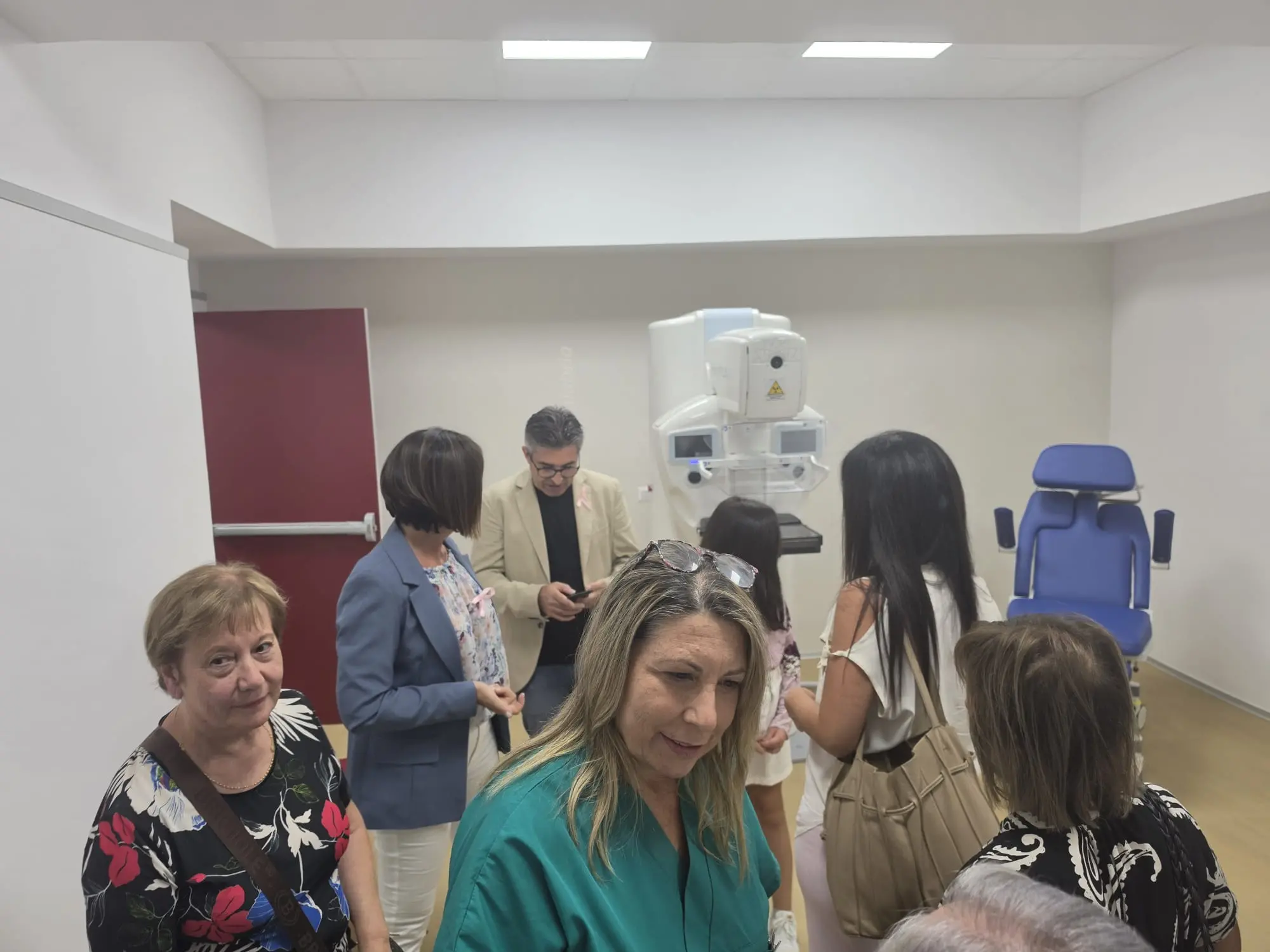 Una nuova mammografia al \"Tiberio Evoli\", Iiriti: «Un passo avanti per la prevenzione»\n
