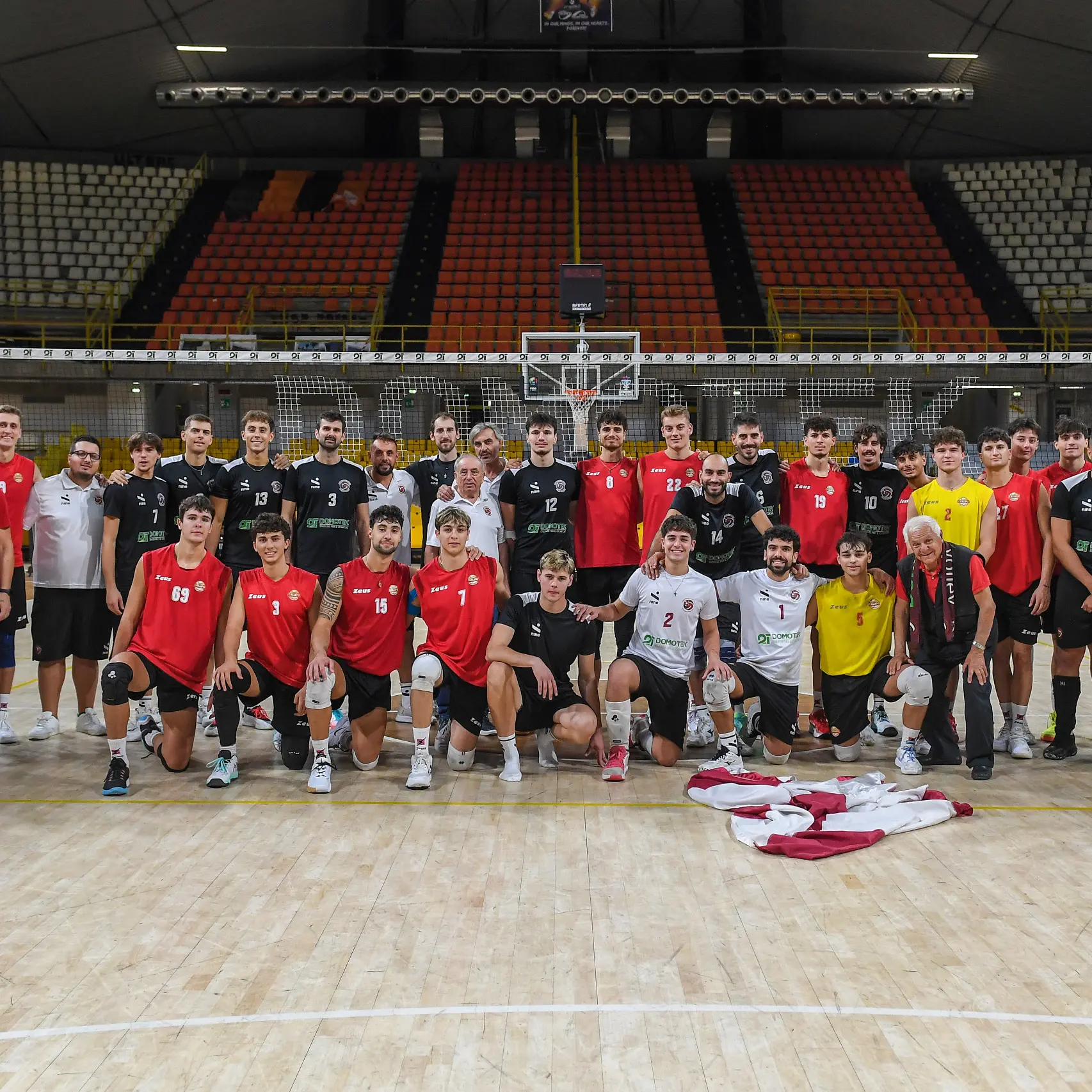 La Domotek volley Reggio continua la marcia di avvicinamento al campionato\n