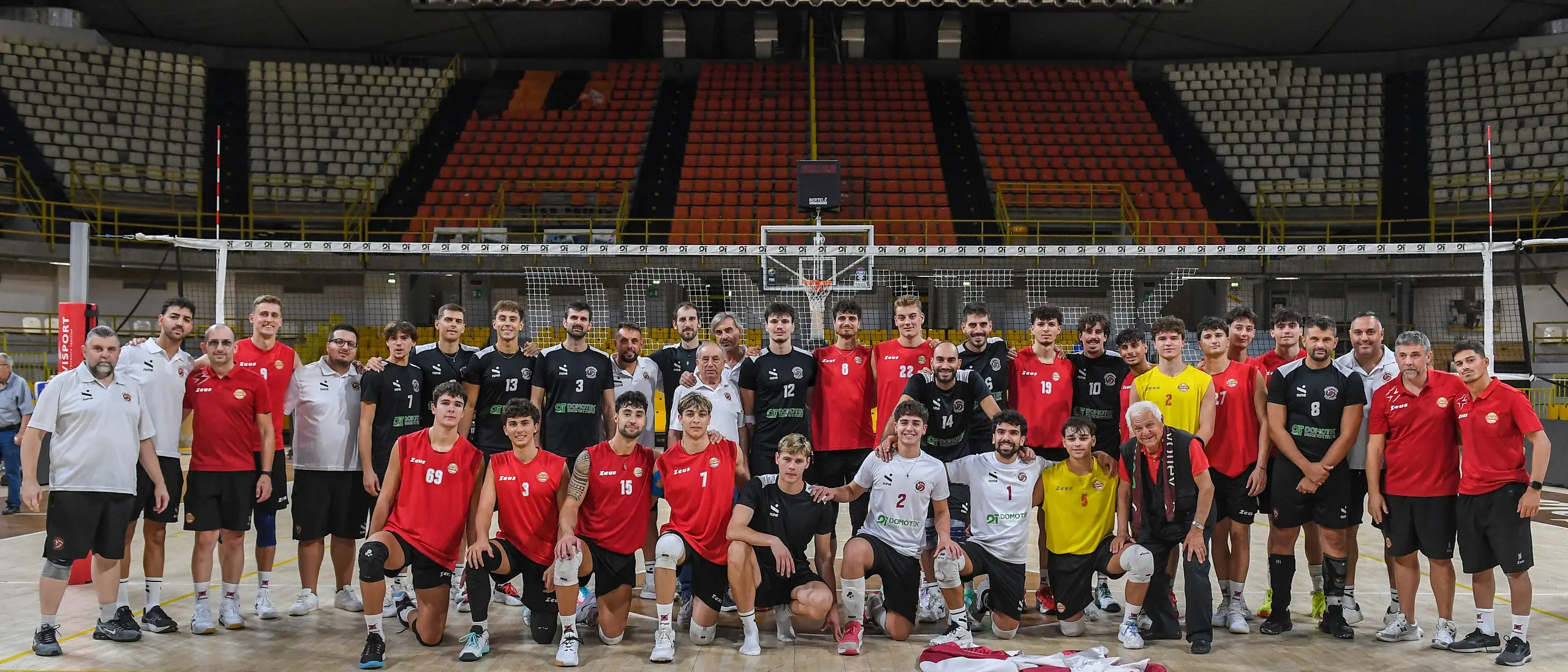 La Domotek volley Reggio continua la marcia di avvicinamento al campionato\n