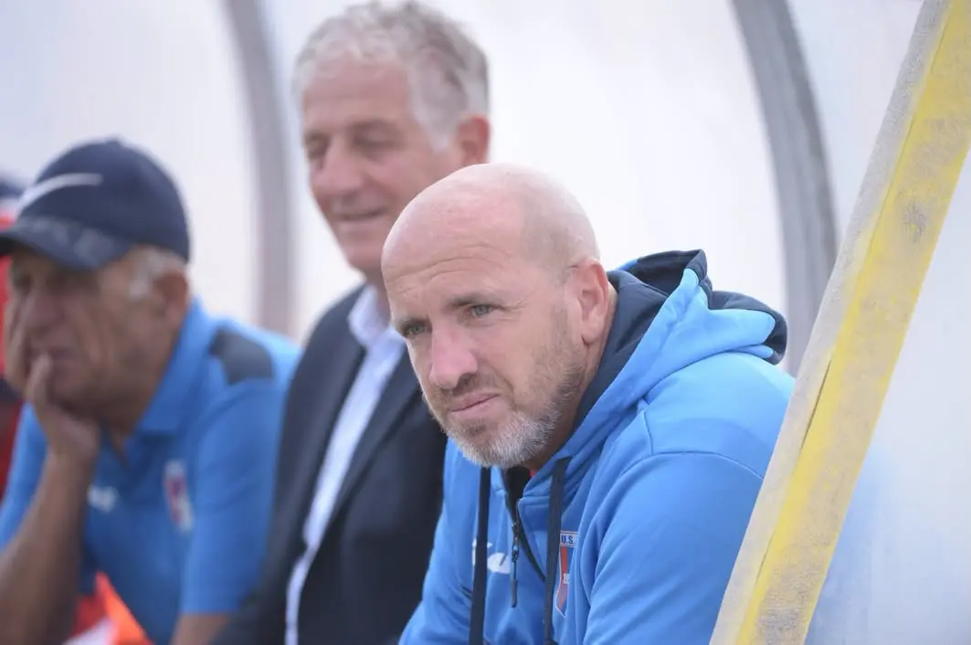 Vibonese Calcio, dopo un settembre da terzi in classifica arriva un ottobre “caldo”: Praiatortora e Reggina, ma non solo\n