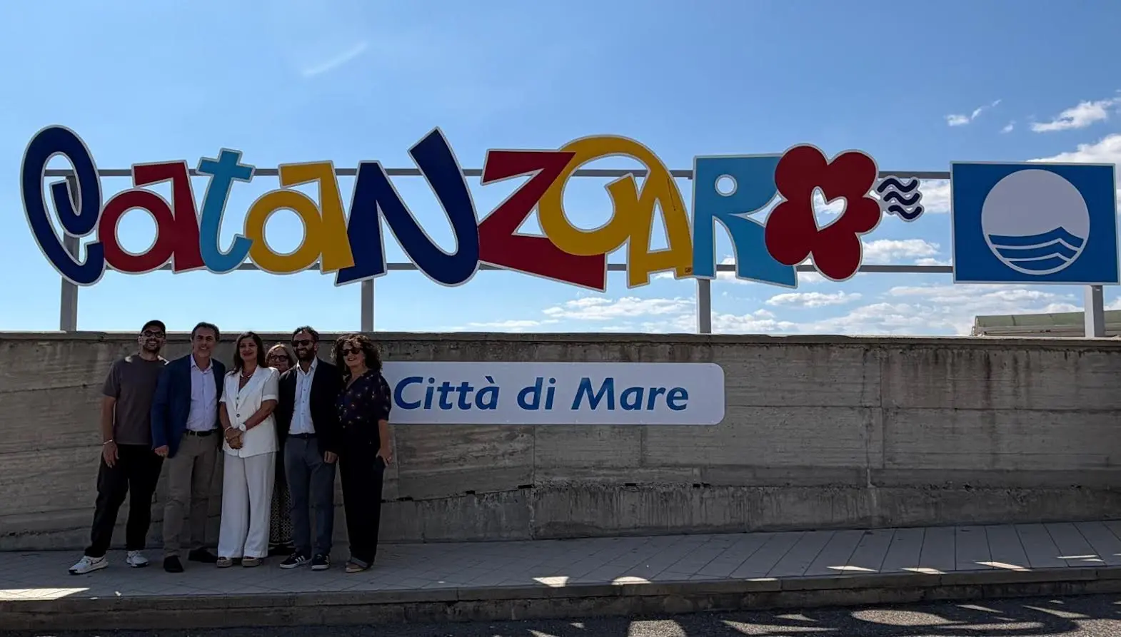 Un’installazione per convincere tutti che Catanzaro è una città di mare