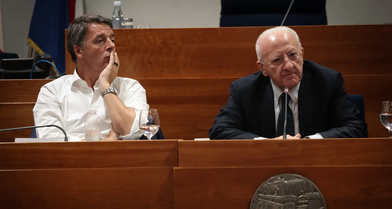 Il rottamatore e il rottamato: alla Leopolda 2026\u00A0anche la strana coppia Renzi–De Luca\n