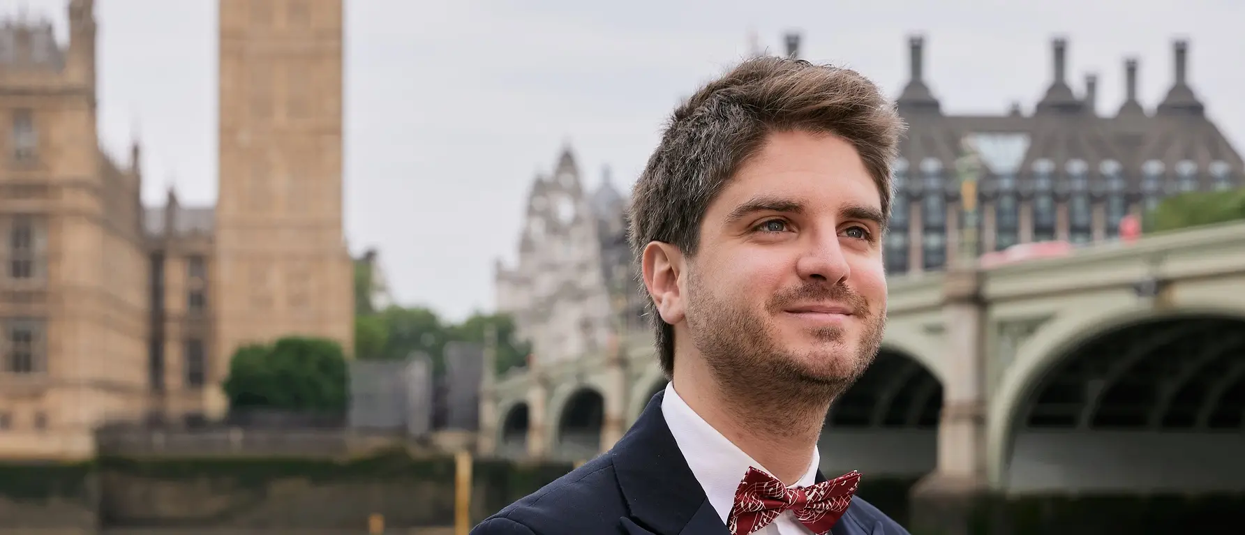 “Inward Journeys”, Antonio Morabito firma il suo debutto discografico: da Chopin a Scriabin, il pianoforte diventa viaggio interiore\n
