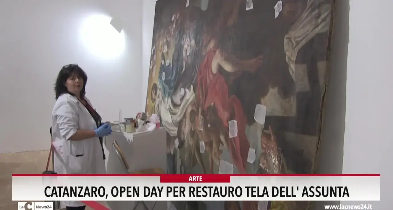 Catanzaro, open day per restauro tela dell'Assunta