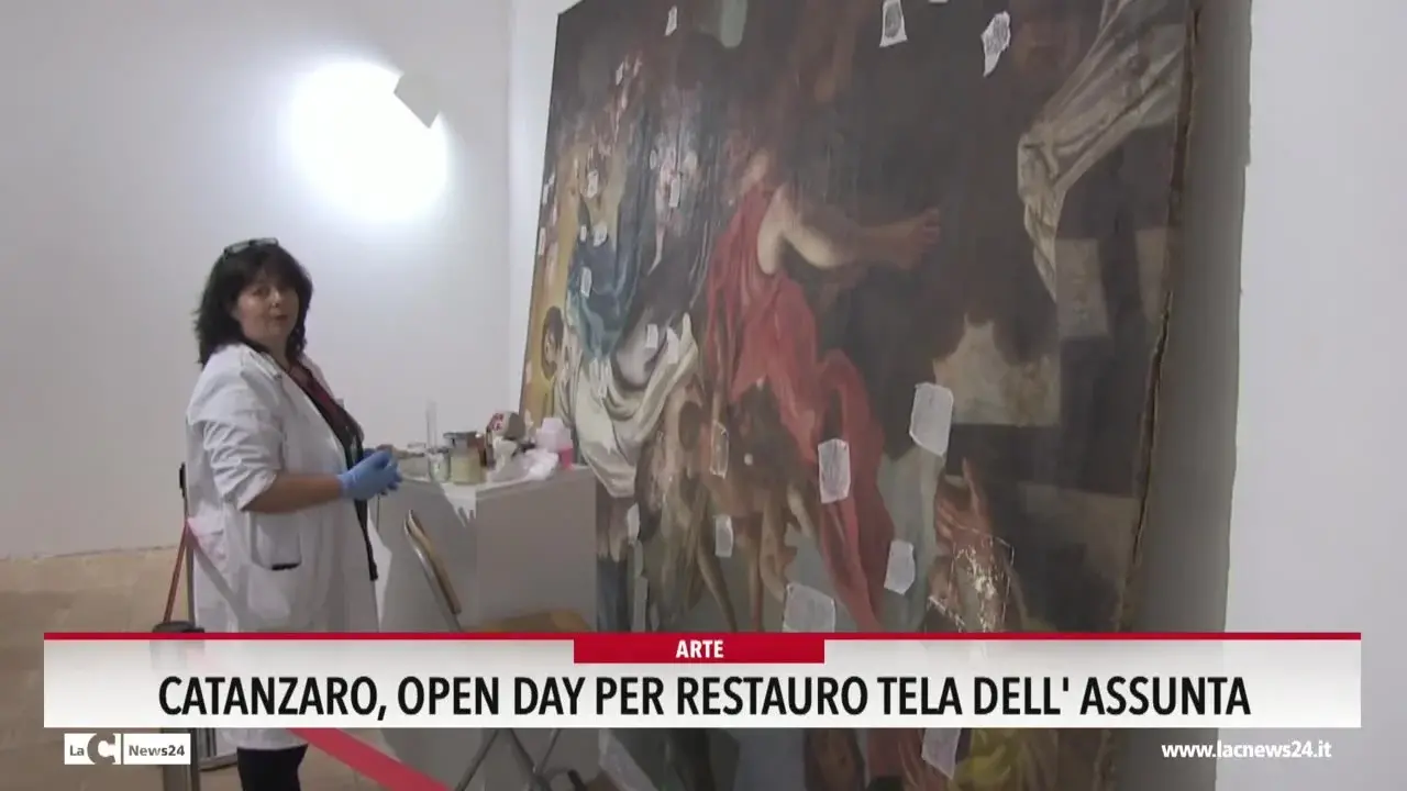 Catanzaro, open day per restauro tela dell'Assunta