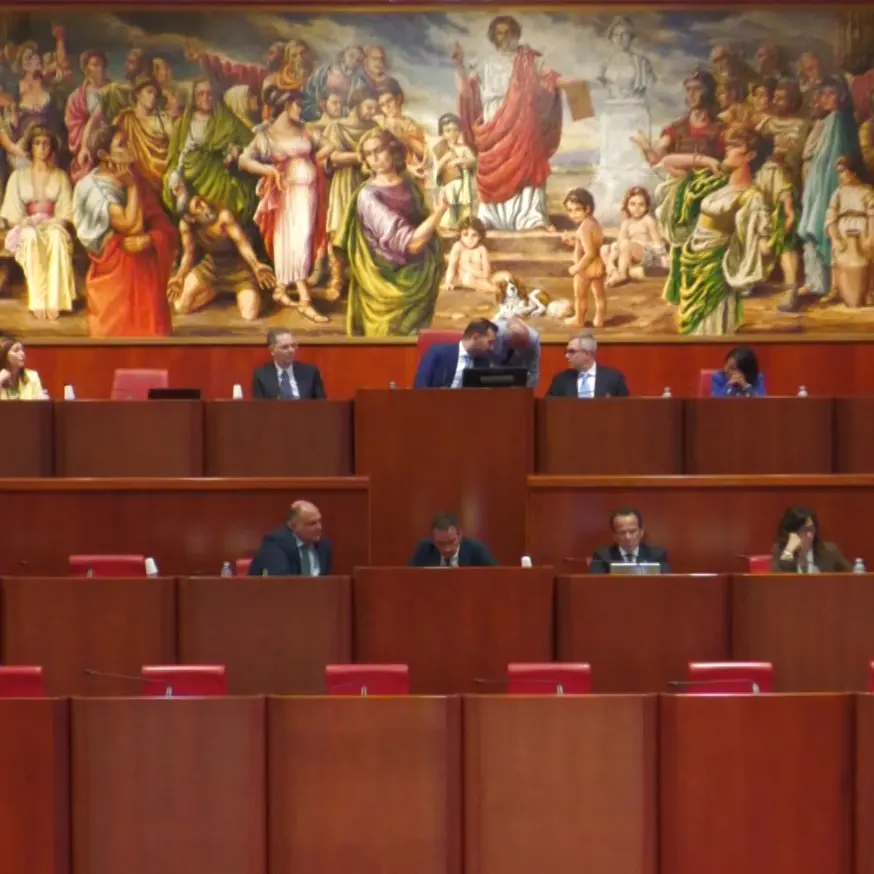 Consiglio regionale convocato per lunedì 5 ottobre: sette punti all’ordine del giorno tra bilancio e\u00A0sanità\n