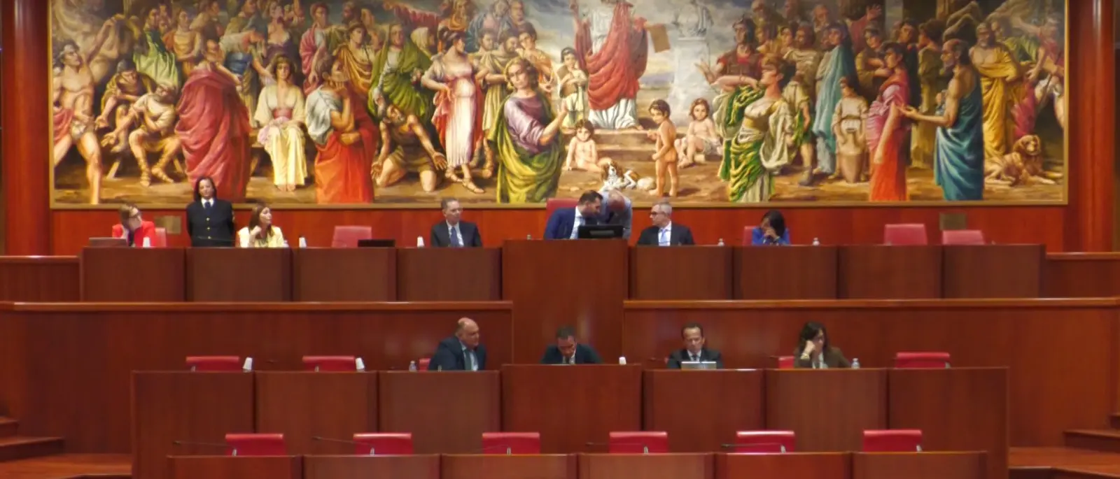 Consiglio regionale convocato per lunedì 5 ottobre: sette punti all’ordine del giorno tra bilancio e\u00A0sanità\n