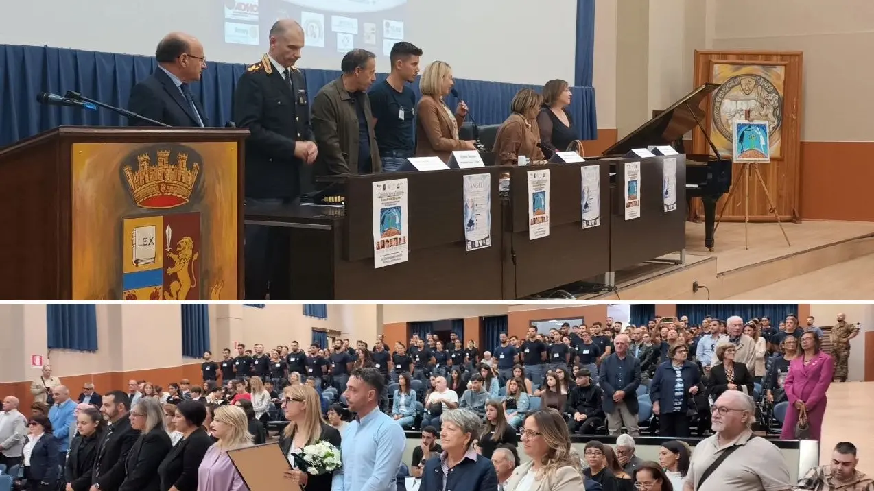 <p>La Giornata degli angeli alla Scuola allievi agenti di Polizia di Vibo</p>\\n