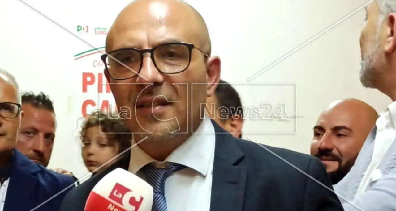 Elezioni suppletive a Reggio, l’affondo di Capalbo (PD): «Coalizione di centrosinistra inconsistente»\n