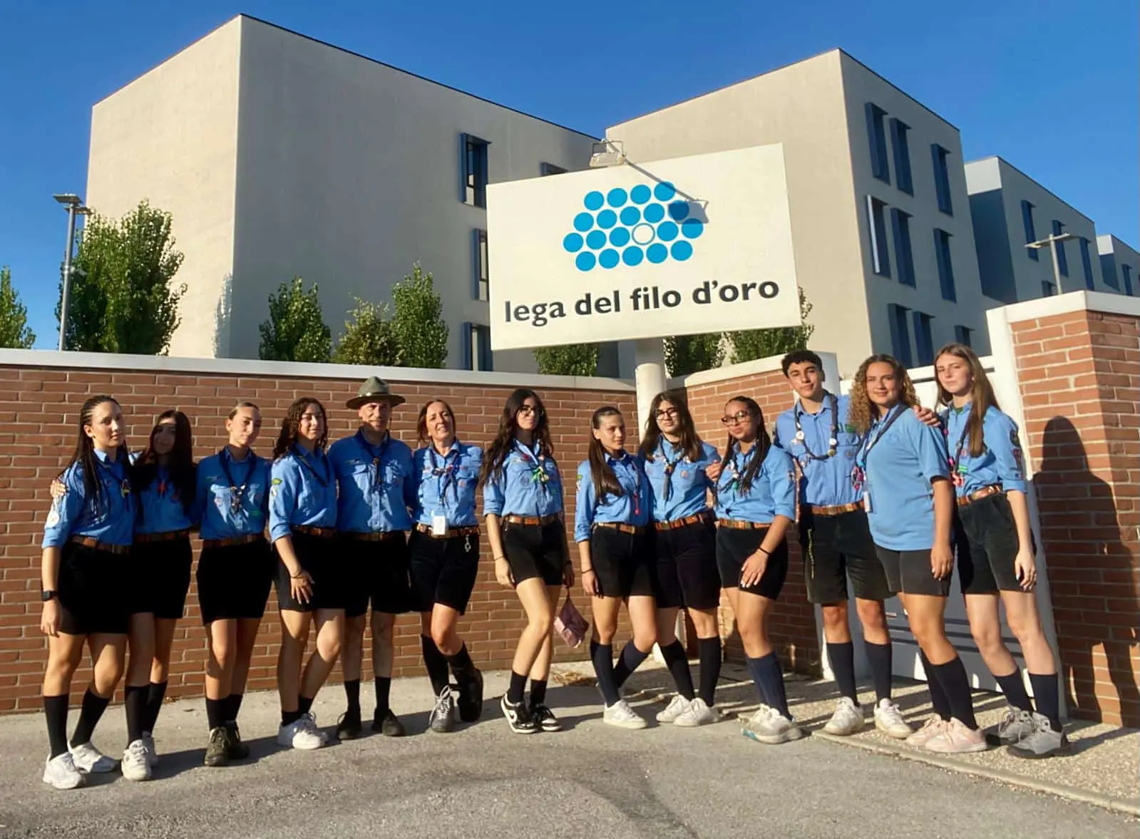 Ladri del tempo: l’arte di fermare i passi per ritrovare l’essenziale\n