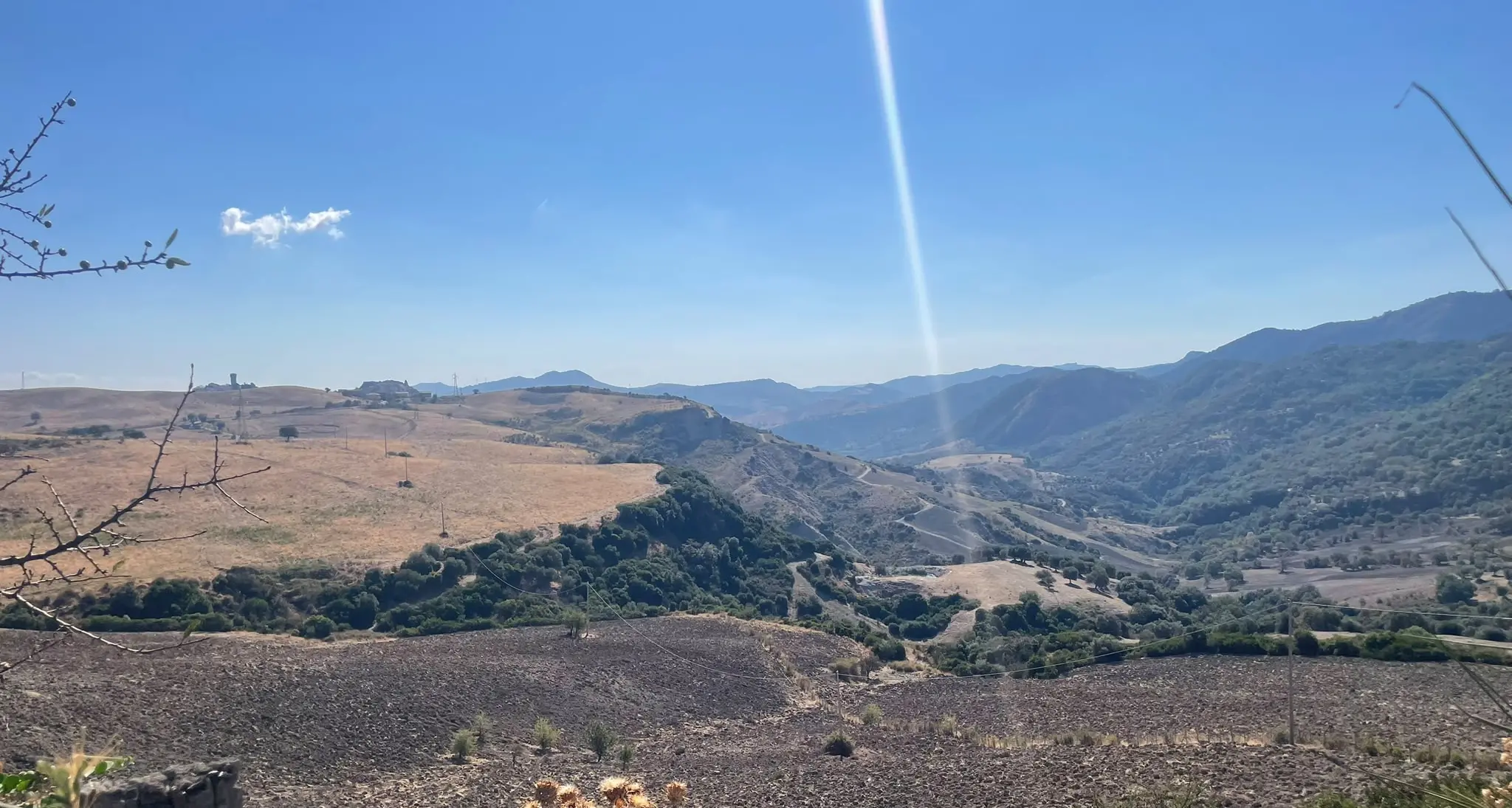 Turismo lento, “Bio Valle del Nicà” crea una rete di 10 comuni tra Cosentino e Crotonese: il progetto di Legambiente\n