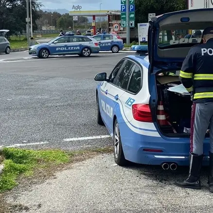 Bloccato dalla Polizia stradale un camionista ubriaco che seminava\u00A0panico sulla\u00A0A2 nel tratto tra Mileto e Rosarno\n
