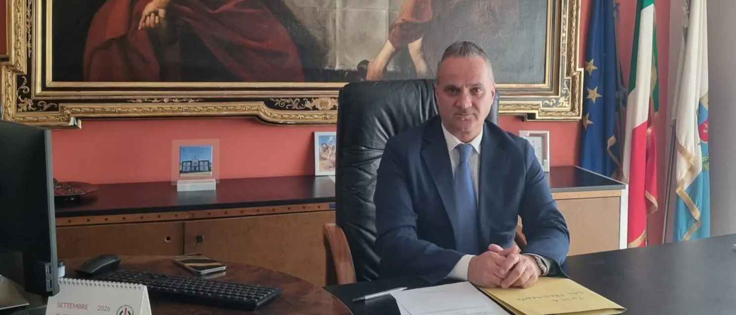 Provincia di Vibo, elezioni sotto Natale ma intanto Barbalace detta l’agenda: priorità a strade, scuole e Comuni\n