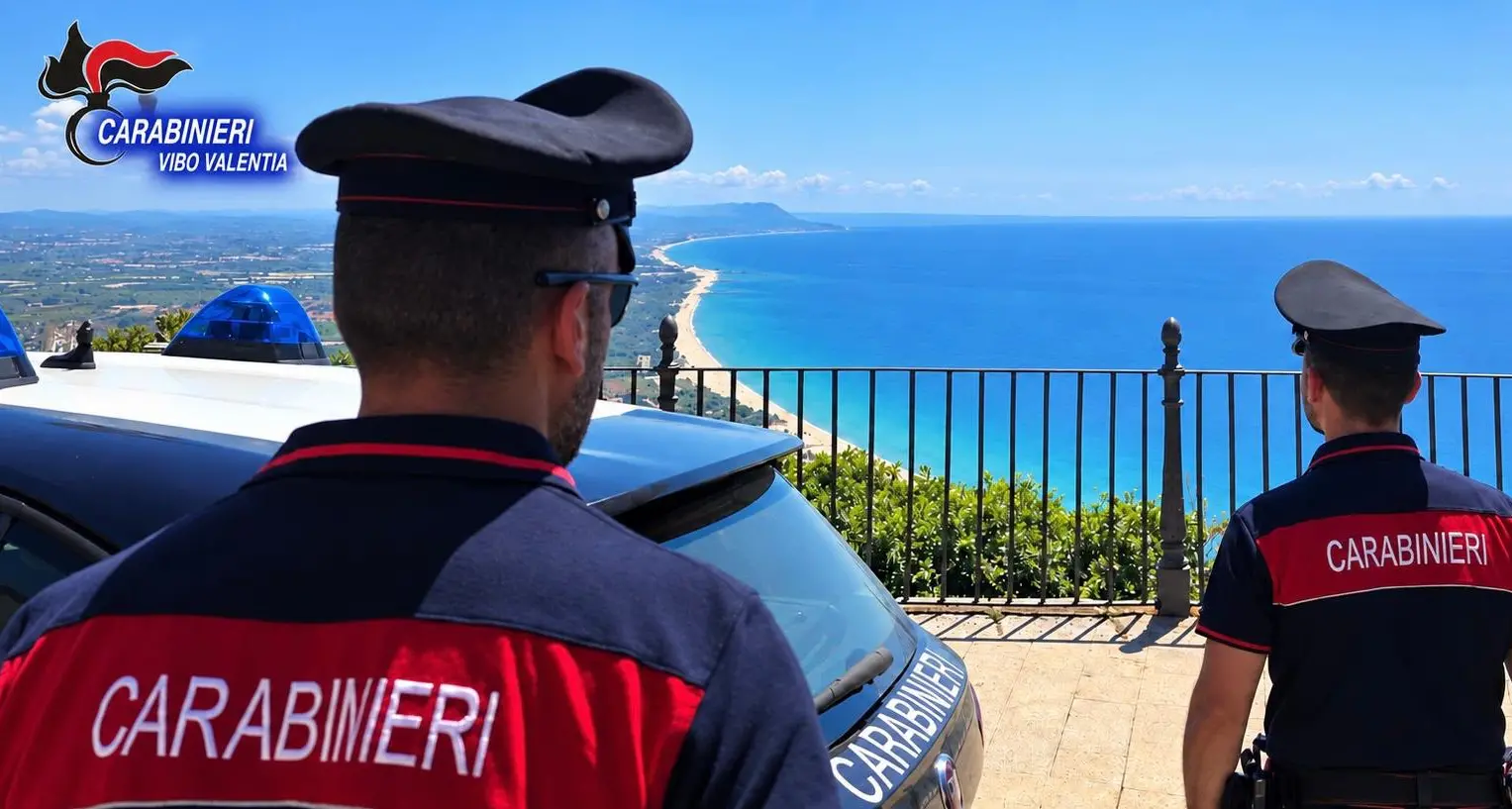 Nicotera, pedinamenti e minacce social all’ex compagna: divieto di avvicinamento e braccialetto elettronico\n