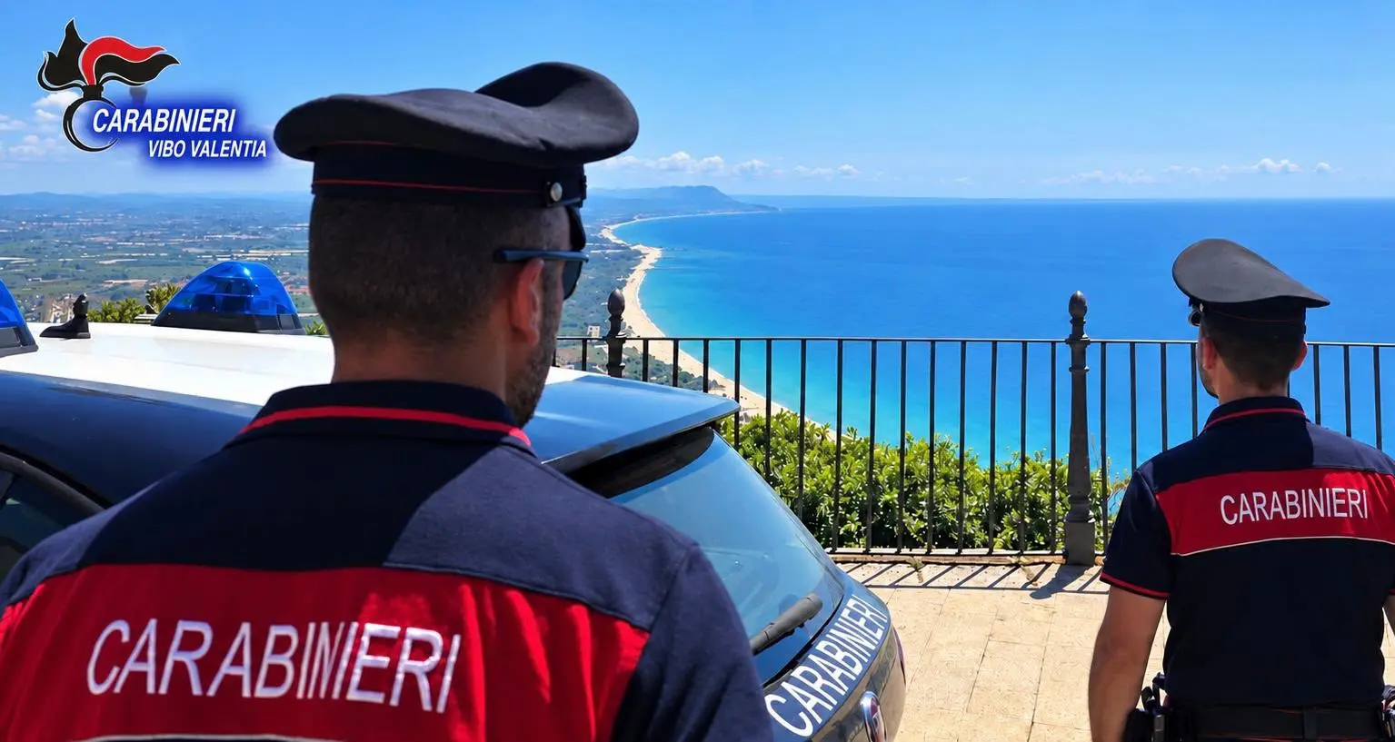 Nicotera, pedinamenti e minacce social all’ex compagna: divieto di avvicinamento e braccialetto elettronico\n