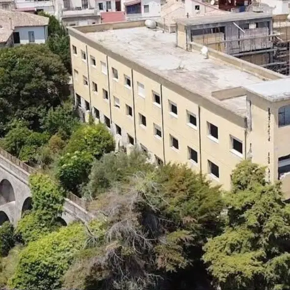 Ex Mazzini, prosegue\u00A0il percorso verso la demolizione: Catanzaro prepara un nuovo spazio nel cuore della città\n