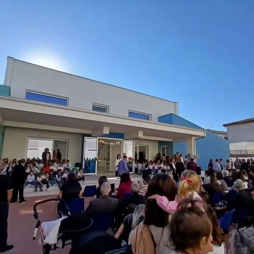 A Francica inaugurata la nuova scuola dell'infanzia, il sindaco Mesiano: «Giornata che resterà nella memoria»\n