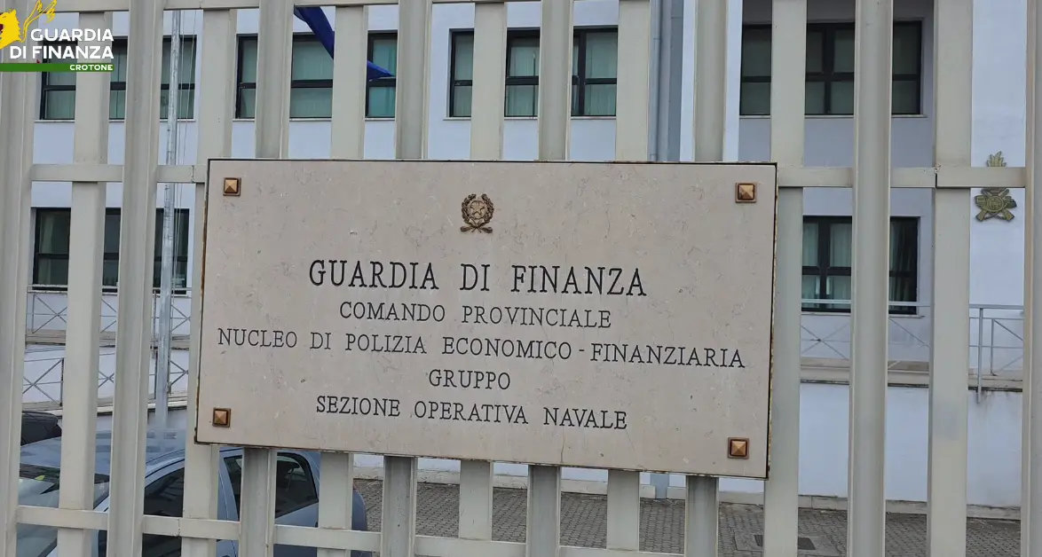 Scoperta una piantagione di cannabis nel crotonese: sequestrate 72 piante\n