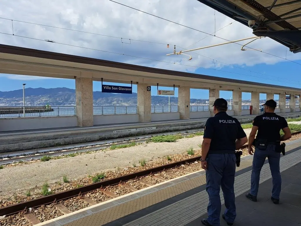 Villa San Giovanni, evade dai domiciliari: denunciato e arrestato\n