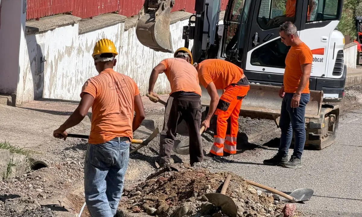 Rende, lavori in corso sulla rete idrica tra Metropolis, cinema Garden e Campagnano\n
