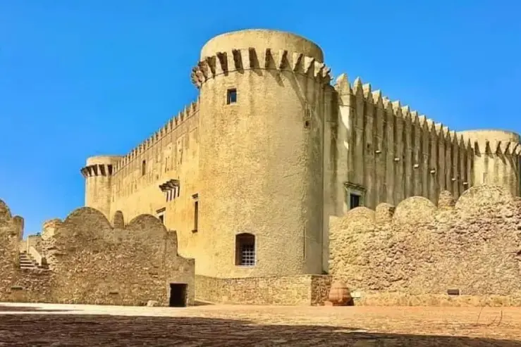 L’Istituto Italiano dei Castelli premia Santa Severina:\u00A0la Targa di segnalazione arriva in Calabria per la prima volta\n