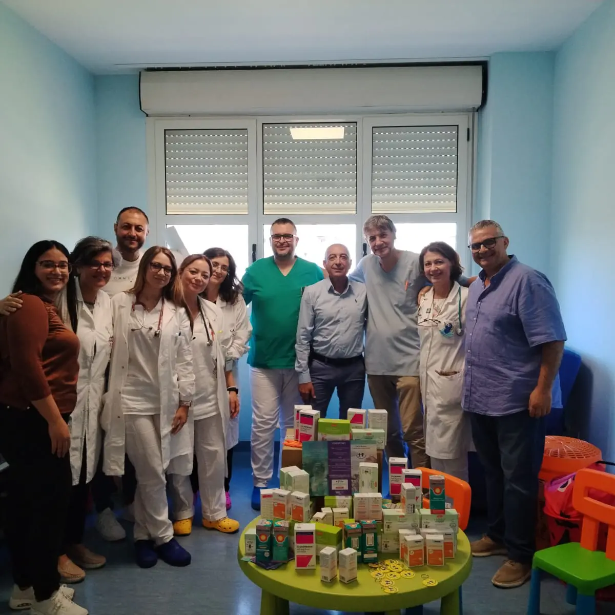 Quando la solidarietà diventa cura: il Sorriso di Natale Chiara Odv\u00A0un dona farmaci\u00A0per i bambini dell’Oncoematologia Pediatrica\n