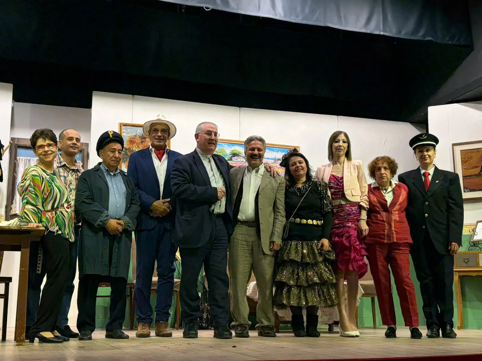 Reggio,\u00A0divertimento e risate con \"Na mugghieri femminista\" della\u00A0Bottega del Sorriso\n