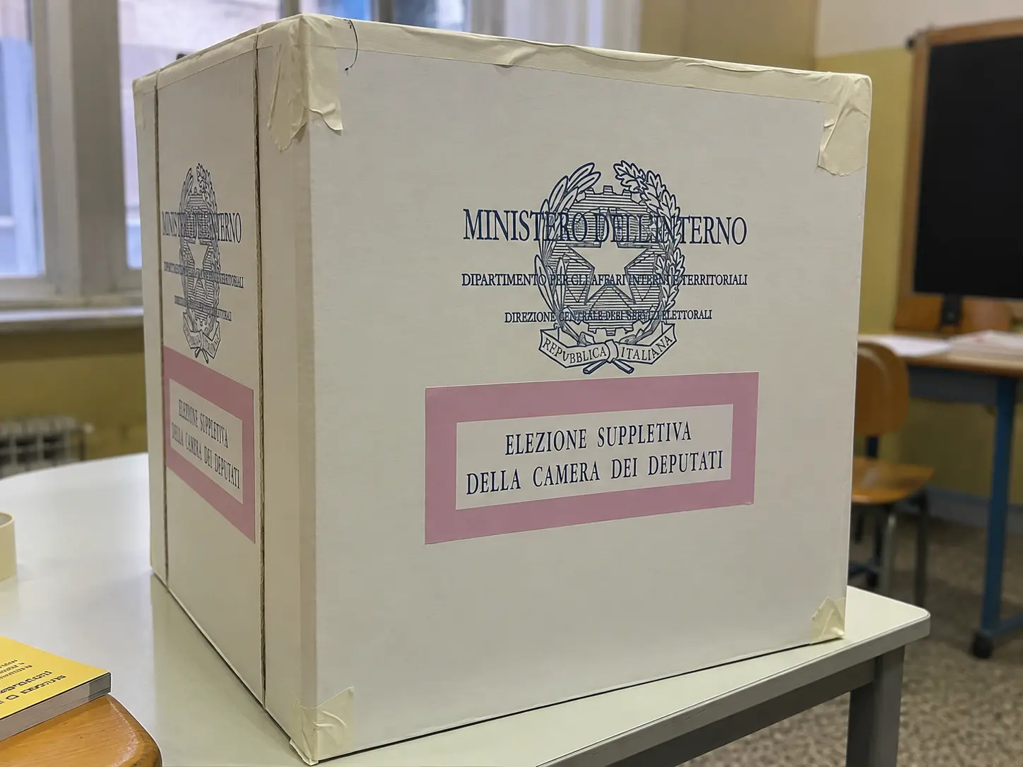 Suppletive, a Melito esplode lo scontro nel campo largo. Sinistra Italiana attacca il \"modello Nastasi\", la replica del sindaco: «unico interesse è il bene della città»\n