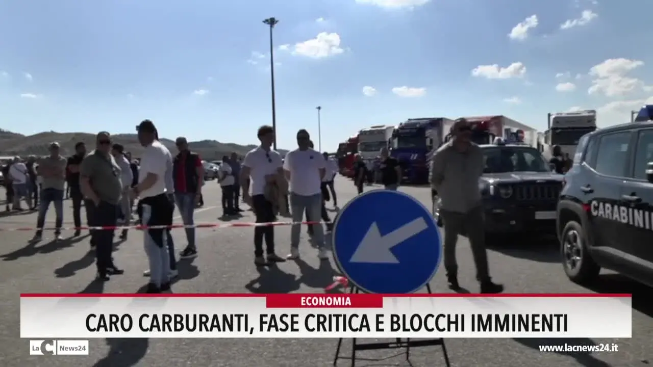 Caro carburanti, fase critica e blocchi imminenti