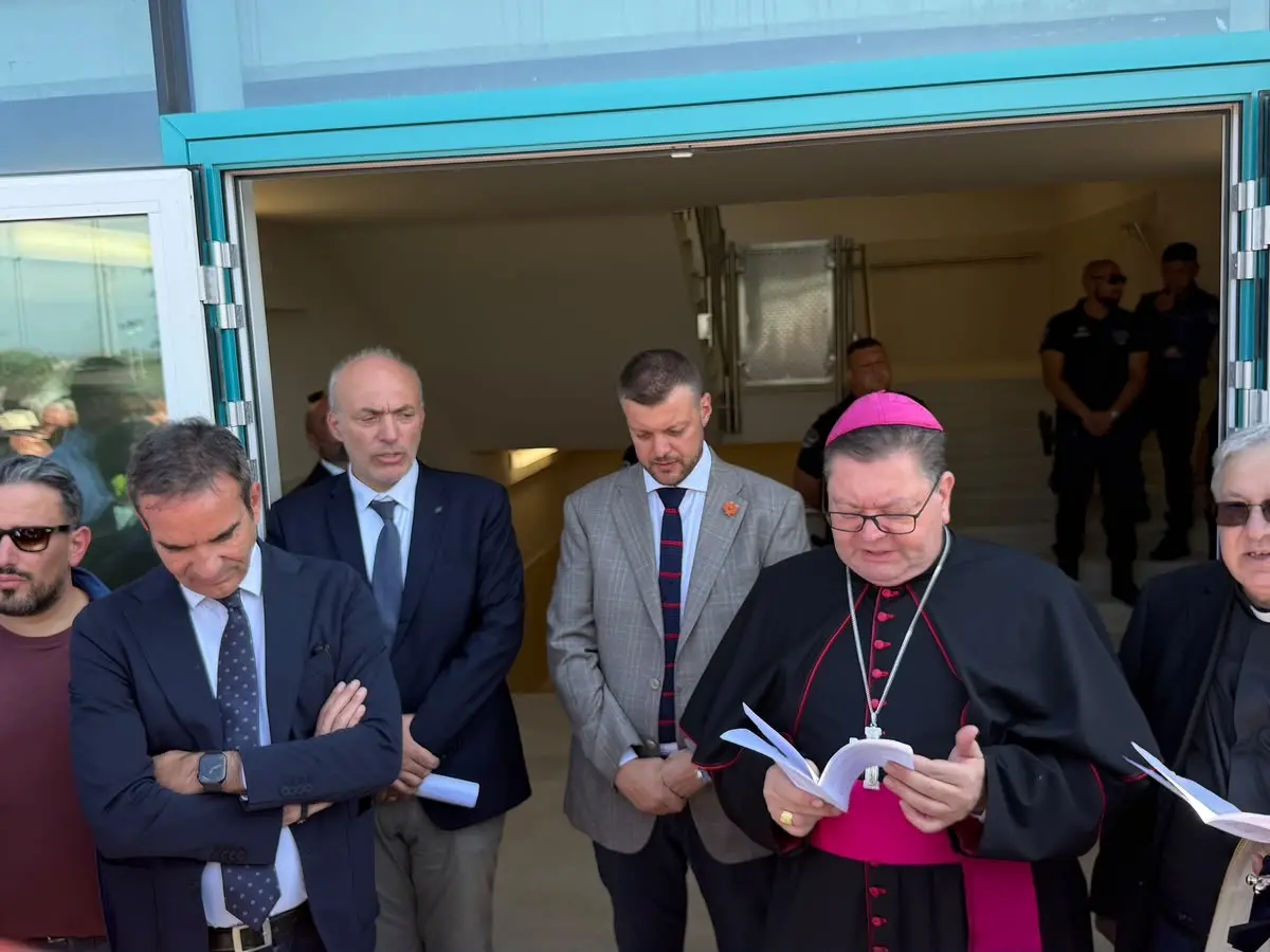 Primo step per l’apertura del nuovo ospedale della Sibaritide: inaugurati 22 ambulatori | FOTO-VIDEO
