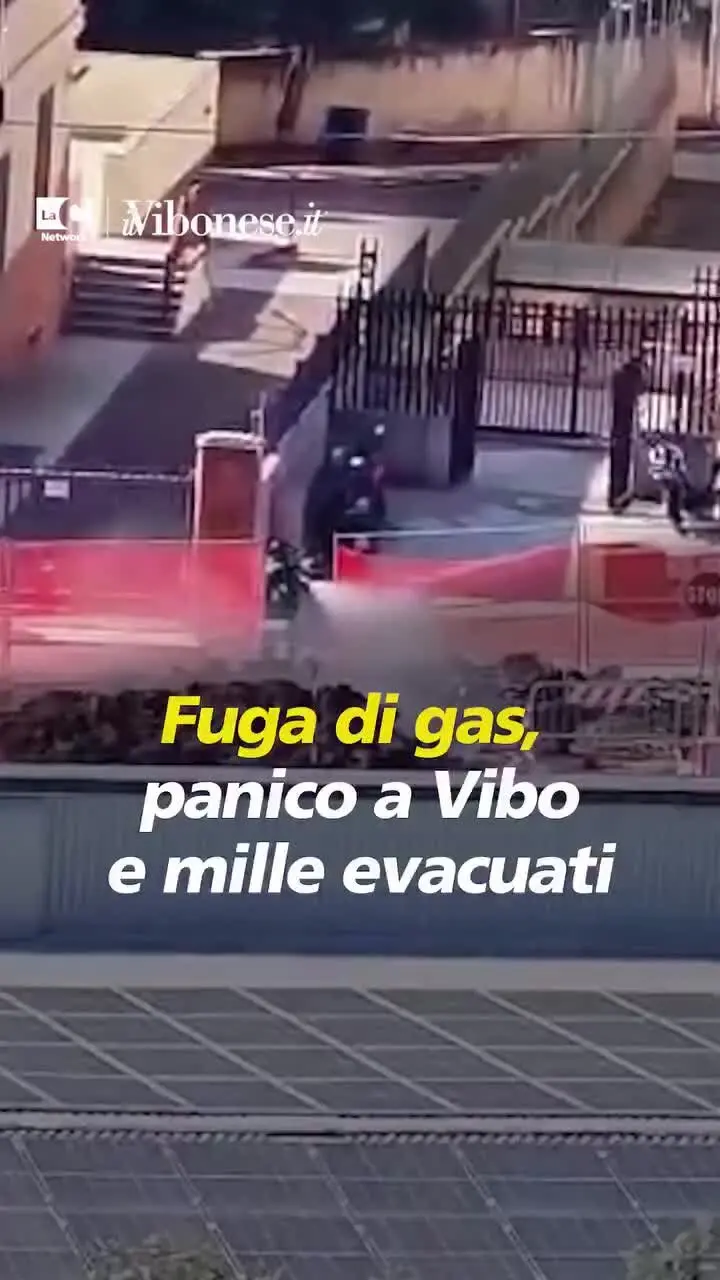 Vibo, fuga di gas in un cantiere ed evacuazione del liceo Berto