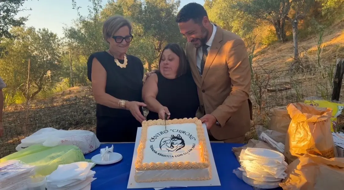 Fuscaldo, nasce il primo centro di Pet Therapy della provincia di Cosenza: cani da slitta per aiutare bambini e ragazzi con disabilità\n