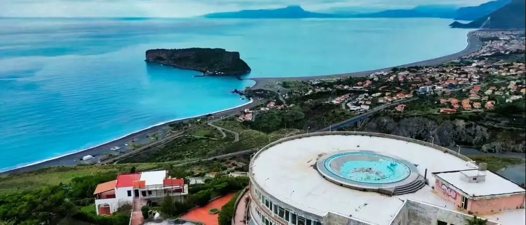 San Nicola Arcella, via libera al recupero del Bridge: previste 51 camere doppie\n