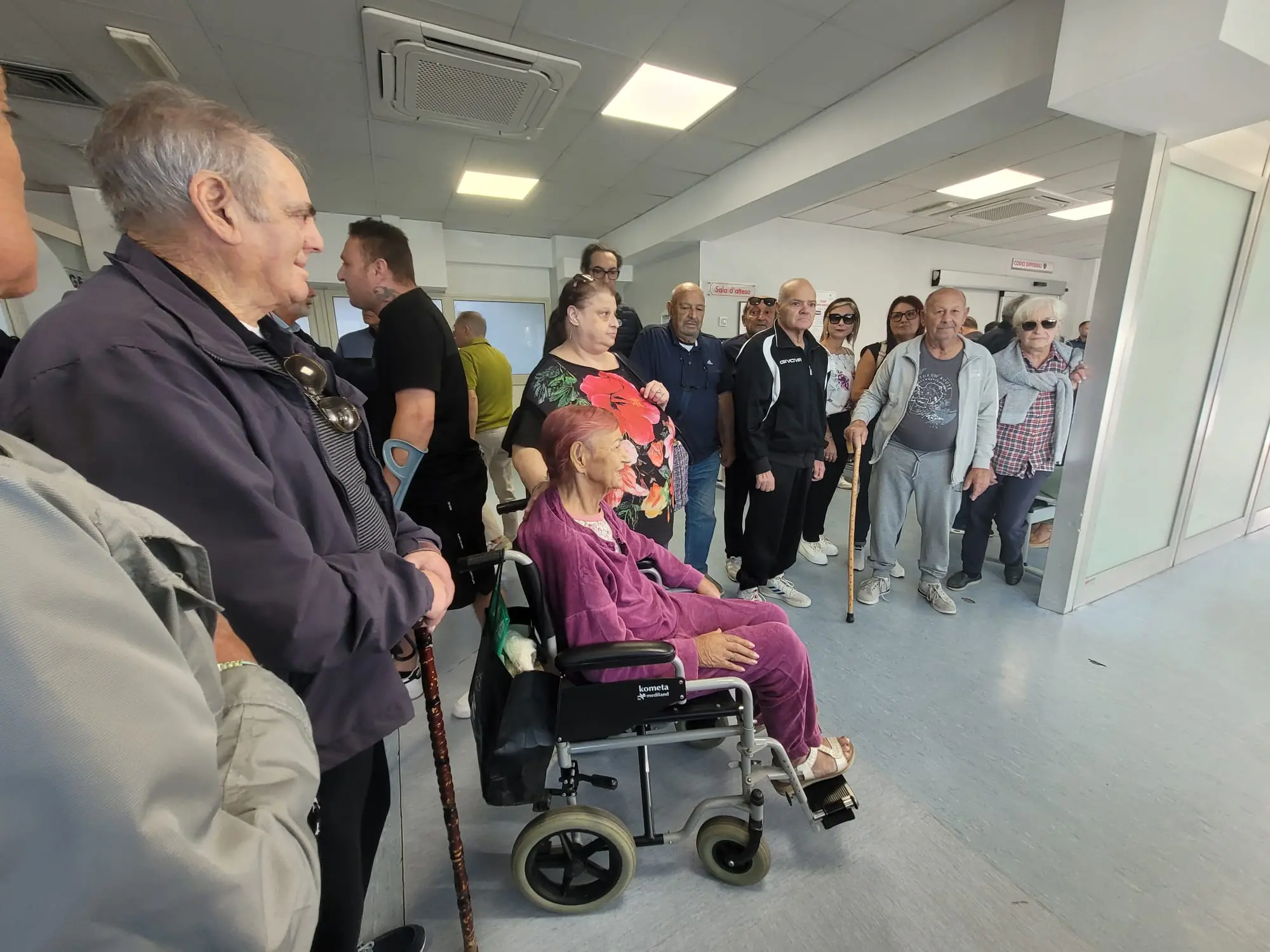 \n\nSanità, Falcomatà: «Pazienti costretti a turni di notte, girovagando per la provincia. Occhiuto firmi subito l'accreditamento»\n