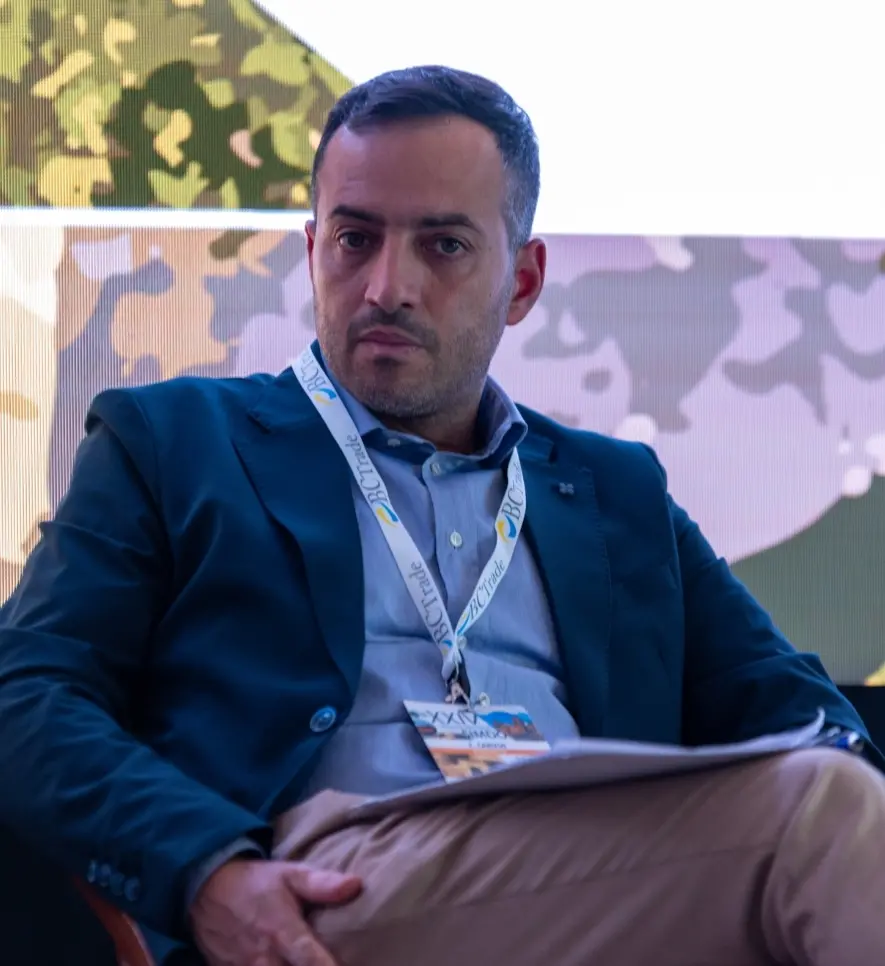 Salute mentale, l’Aupi\u00A0Calabria: «Bene gli investimenti, ora stabilizzare i precari»\n