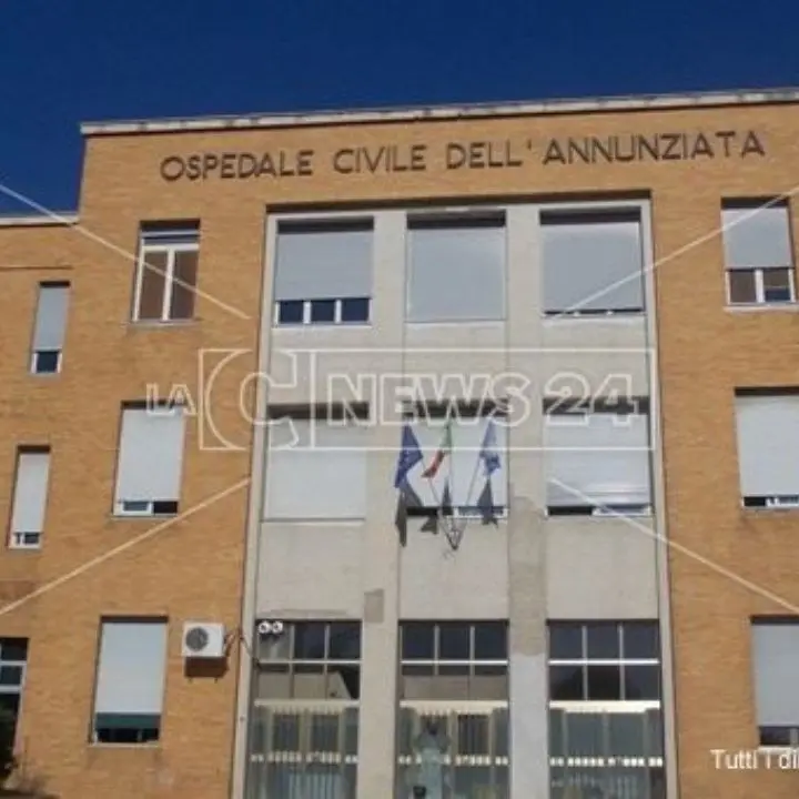 All’Annunziata di Cosenza asportata la milza con un’incisione di 2,5 centimetri grazie alla chirurgia robotica\n