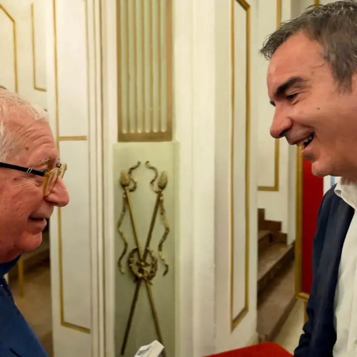 Lo sguardo d’intesa\u00A0che spariglia le carte: un nuovo centro riformista e liberale è possibile. Con Occhiuto e Principe...\n